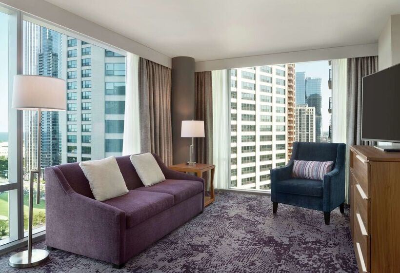 Homewood Suites By Hilton Chicago Downtown South Loop