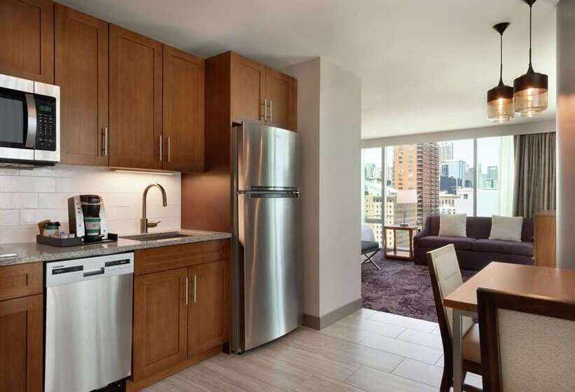 Homewood Suites By Hilton Chicago Downtown South Loop