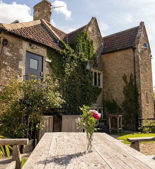 Хостел Kings Arms