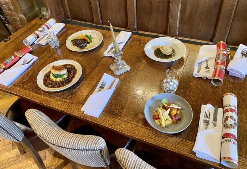 Хостел Kings Arms