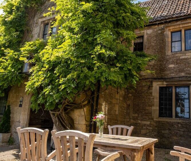 Хостел Kings Arms