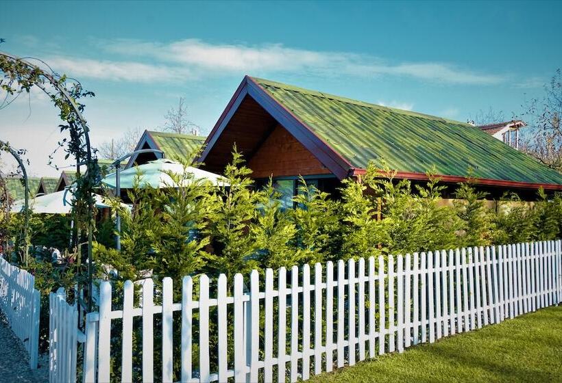 هتل Adesa Bungalow