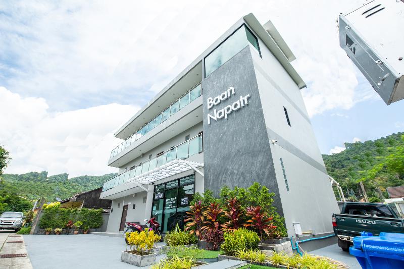 Hotel Baan Napatr At Bang Tao