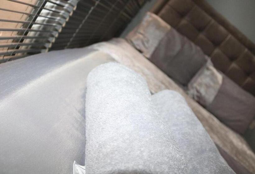 فندق Brownlows Inn