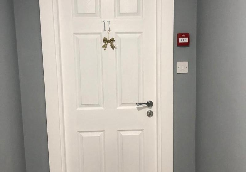 فندق Brownlows Inn