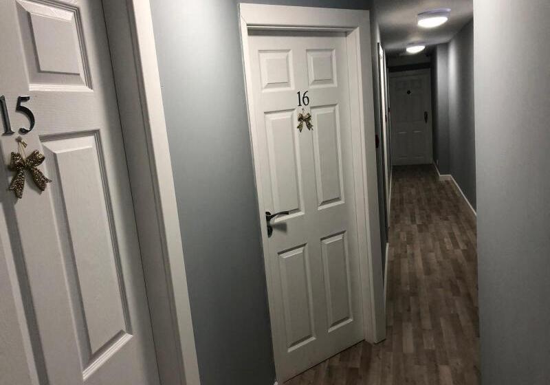 فندق Brownlows Inn