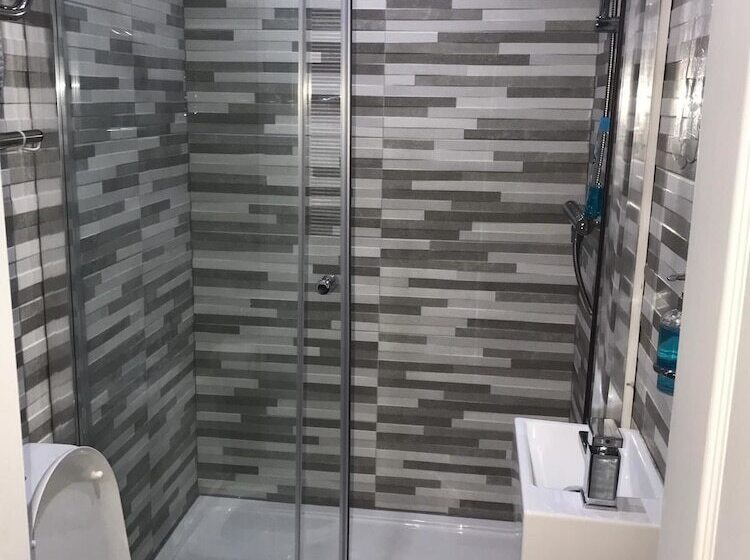 فندق Brownlows Inn