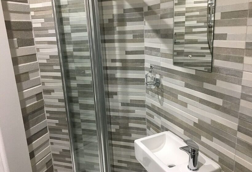 فندق Brownlows Inn