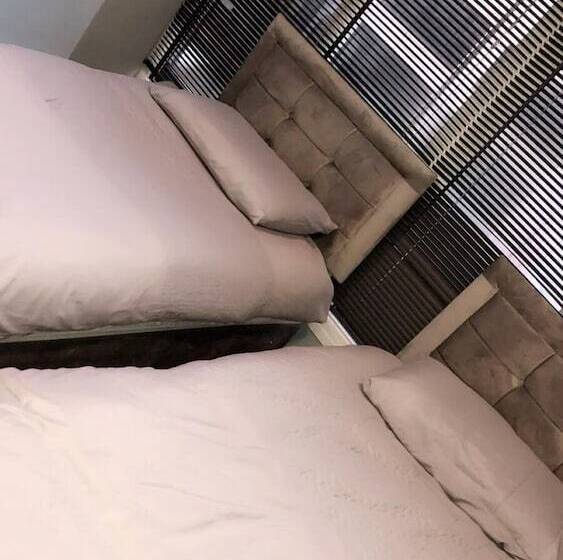 فندق Brownlows Inn