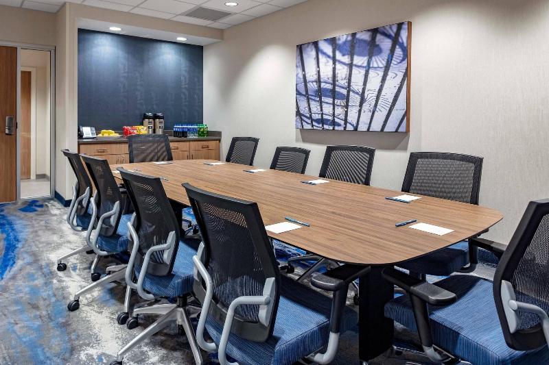 Отель Fairfield Inn & Suites By Marriott Memphis Collierville