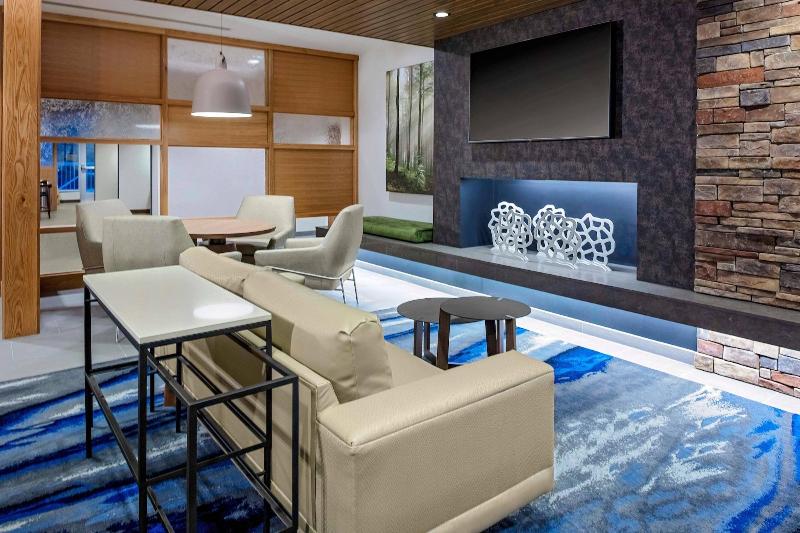 فندق Fairfield Inn & Suites By Marriott Memphis Collierville