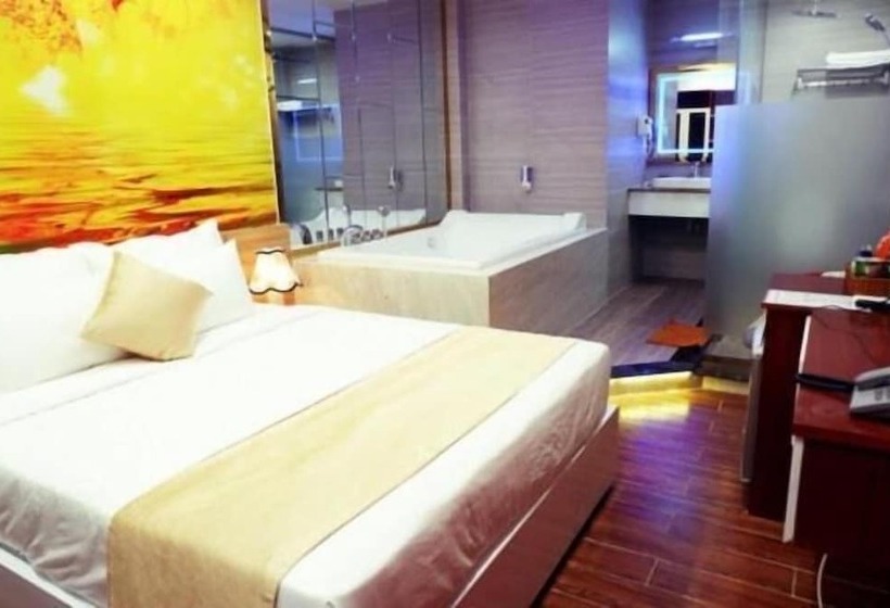 هتل Hong Bao Thach