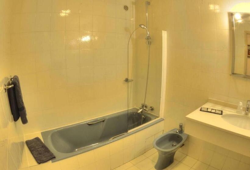 Отель Hôtel Le Romantique