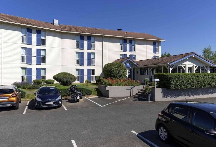 בית מלון כפרי Ibis Budget Macon Sud