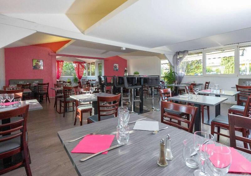 בית מלון כפרי Ibis Budget Macon Sud