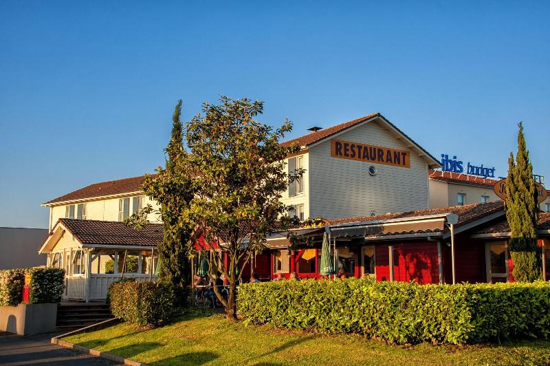 בית מלון כפרי Ibis Budget Macon Sud