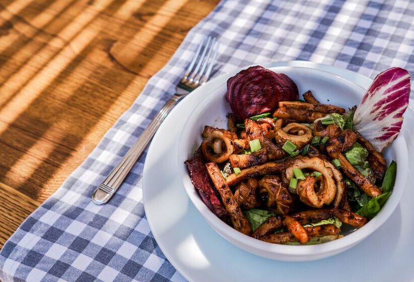 Отель Kassandra Boutique