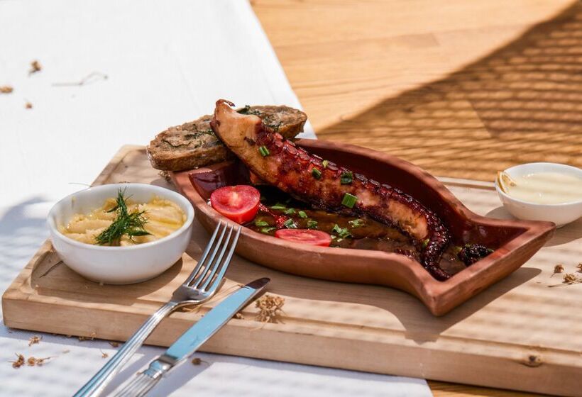 Отель Kassandra Boutique