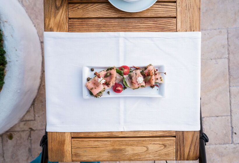 Отель Kassandra Boutique