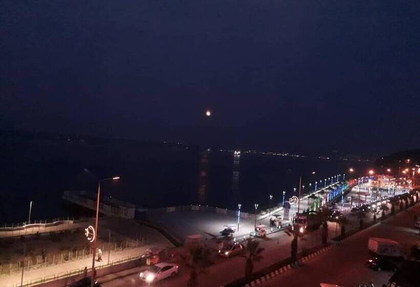 ホテル King Apart Daire