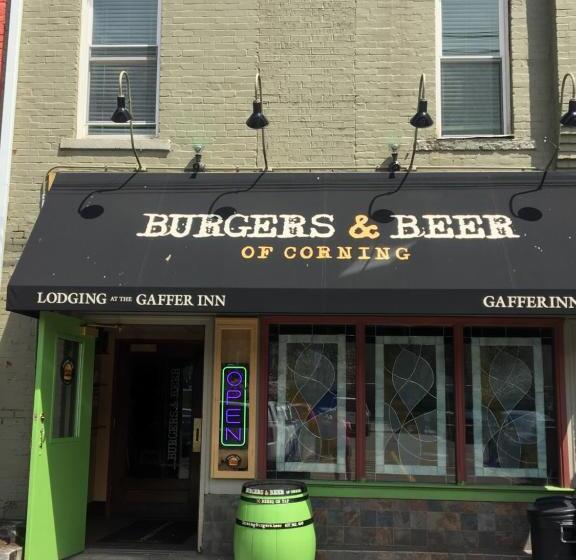 ホテル Lodging At The Gaffer Inn