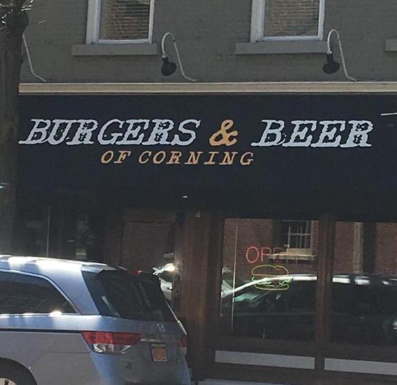 ホテル Lodging At The Gaffer Inn