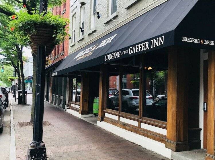 ホテル Lodging At The Gaffer Inn