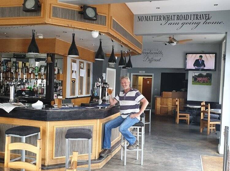 فندق Marlborough