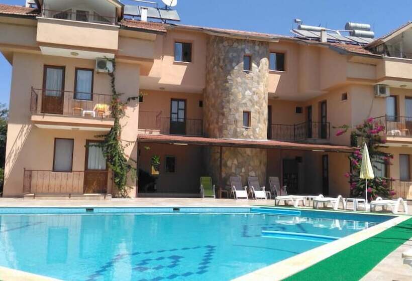 هتل Meryem Ana Apart