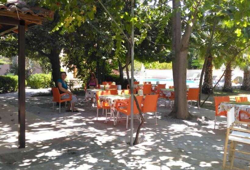 هتل Meryem Ana Apart