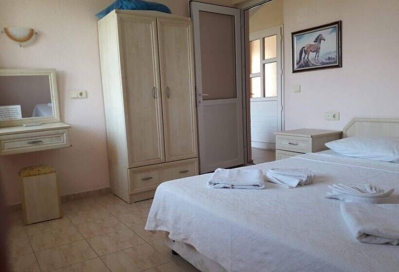 هتل Meryem Ana Apart