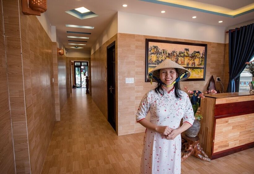 هتل Minh An Riverside Villa