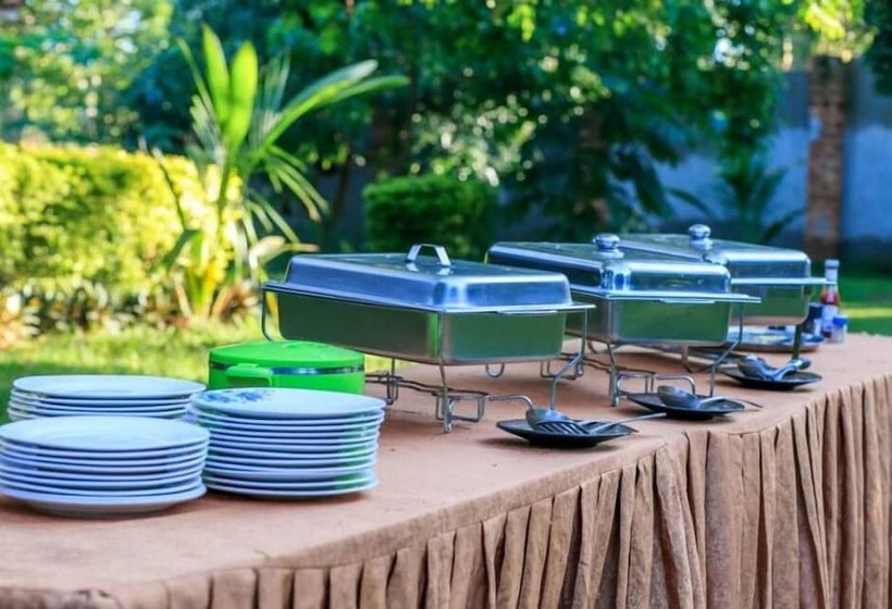 هتل Nature S Green Beach Resort