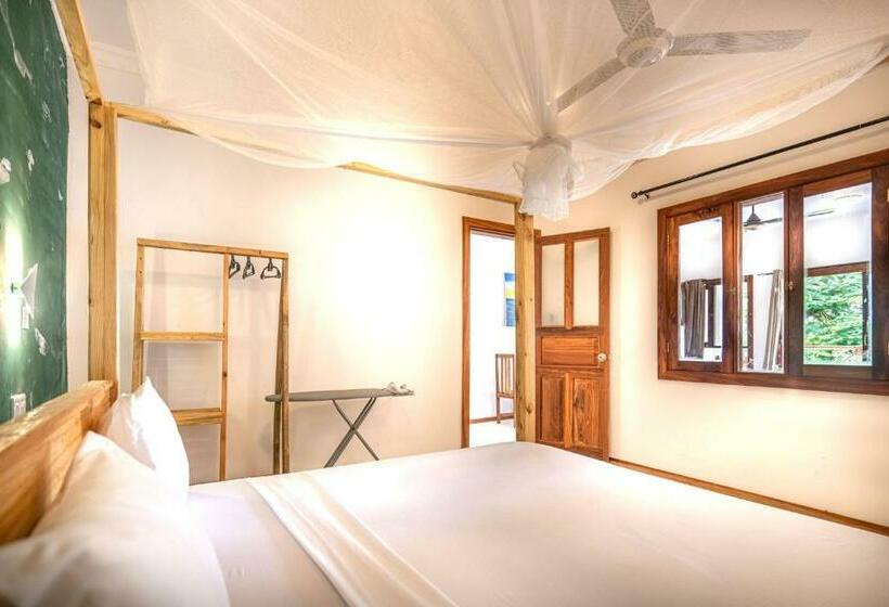 فندق Tiki Beach Club & Resort