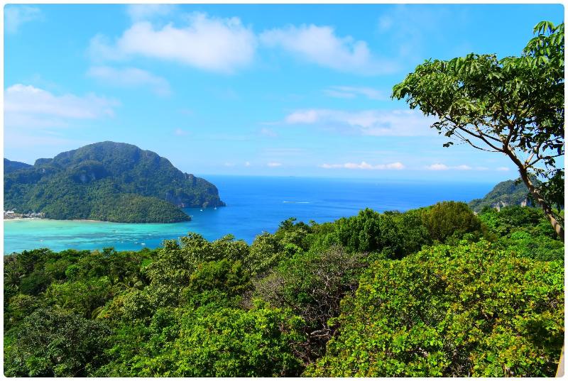 Отель Phi Phi Bonita Resort