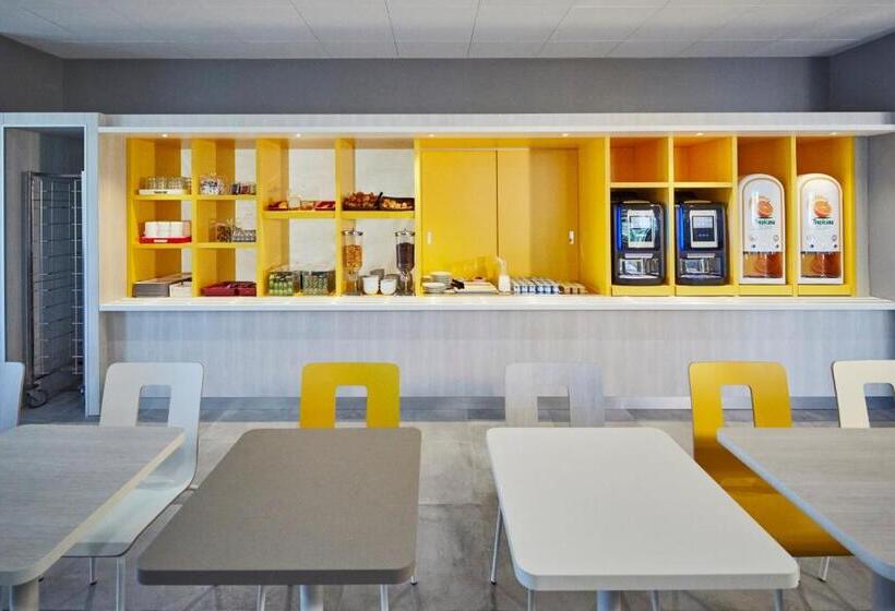 호텔 Premiere Classe Clermont Ferrand Centre