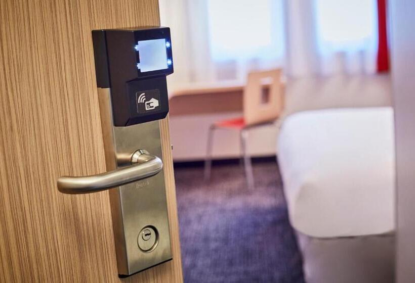 호텔 Premiere Classe Clermont Ferrand Centre