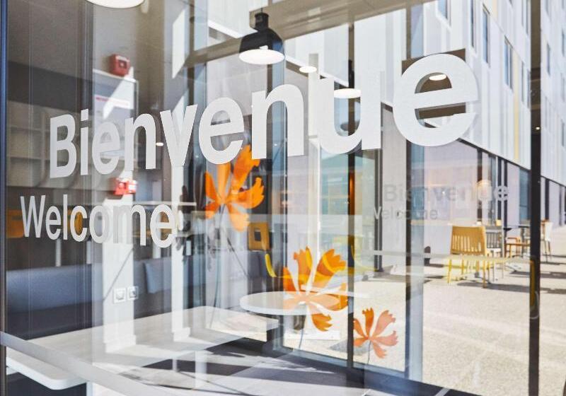 호텔 Premiere Classe Clermont Ferrand Centre