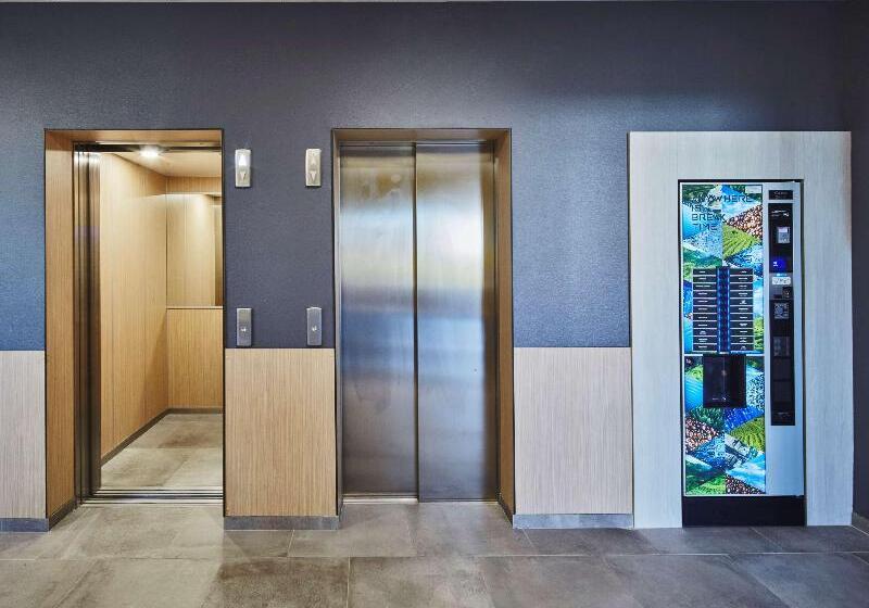 호텔 Premiere Classe Clermont Ferrand Centre