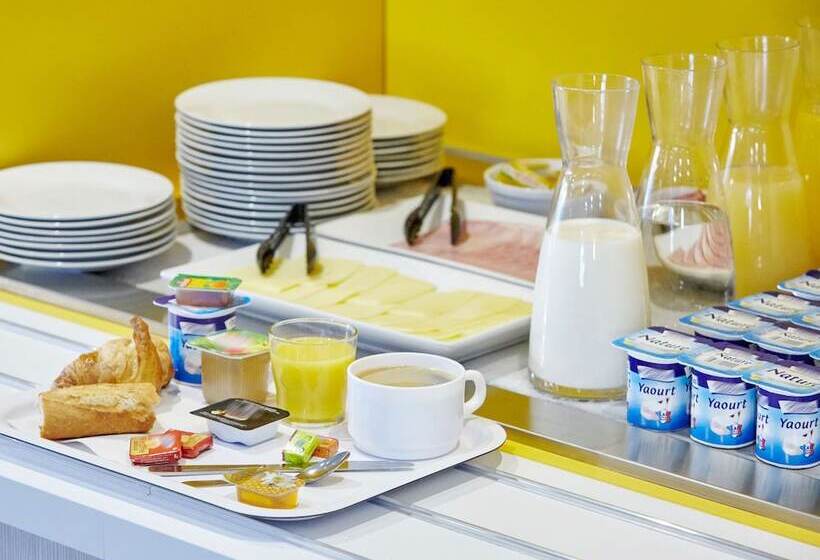 호텔 Premiere Classe Clermont Ferrand Centre