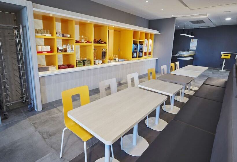 호텔 Premiere Classe Clermont Ferrand Centre