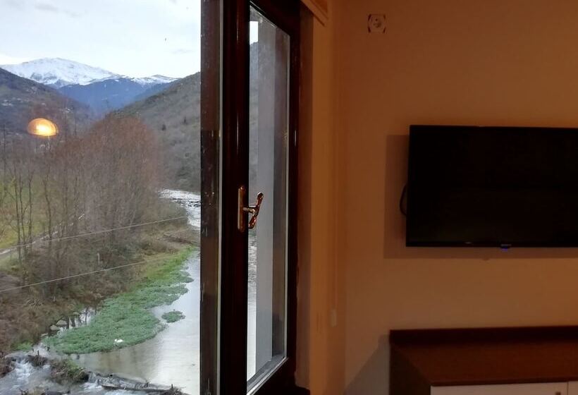 בית מלון כפרי Seremet Dinlenme Tesisi