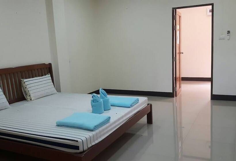 هتل Siri Apartment
