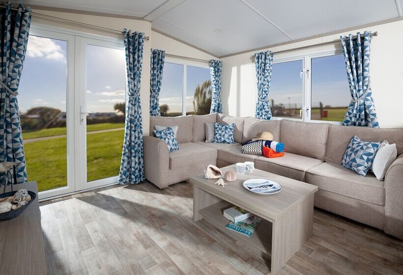 호텔 St Helens Coastal Resort