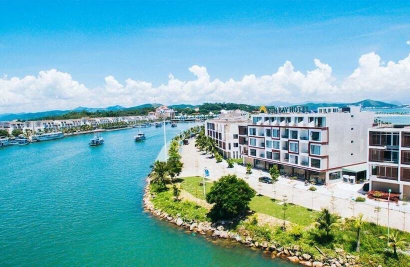 هتل Sun Bay