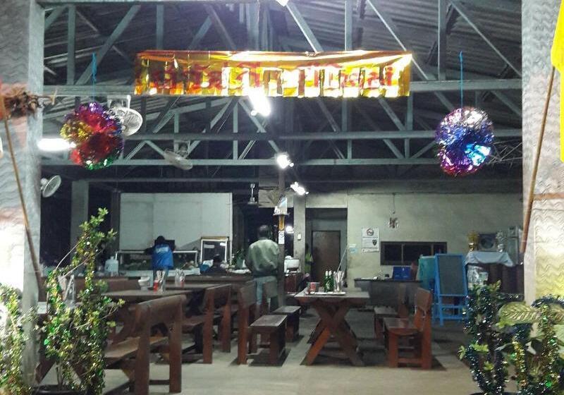 ホテル Vijitporn House