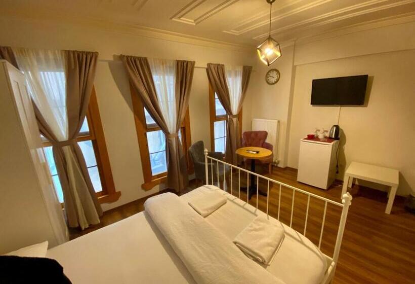 Konak Akaretler Suit