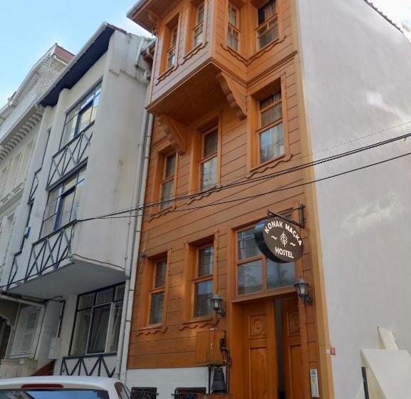 Konak Akaretler Suit