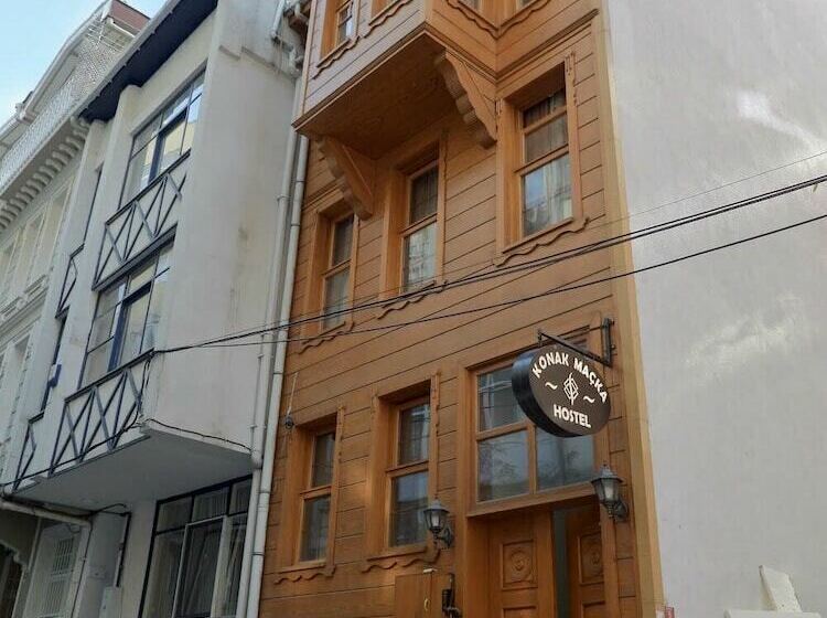 Konak Akaretler Suit