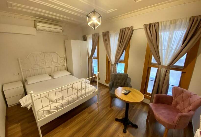 Konak Akaretler Suit